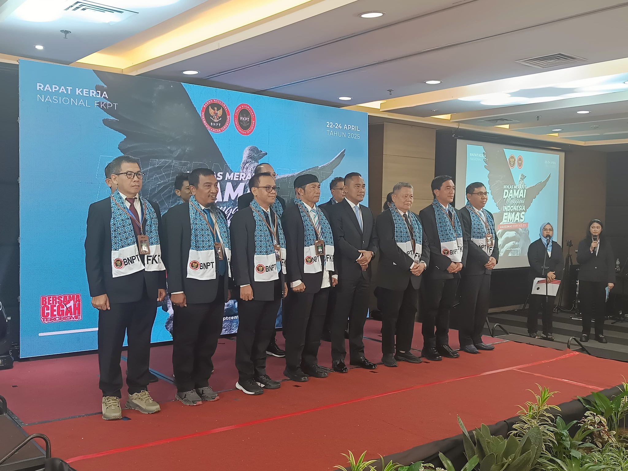 Kepala BNPT-RI Lantik Dr., Wiratmadinata, S.H., M.H., Sebagai Ketua FKPT-Aceh
