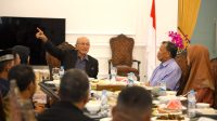 Wali Nanggroe Terima Kunjungan Hamid Awaluddin, Silaturahmi dan Bahas Rencana Penambahan Batalyon di Aceh