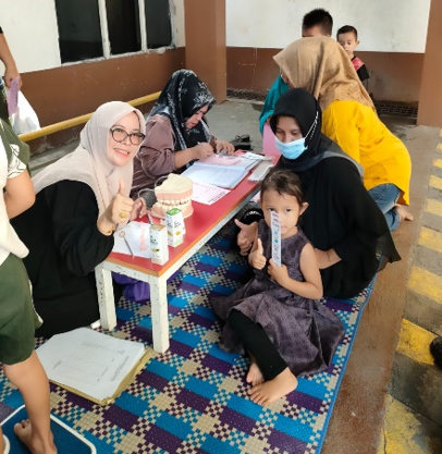 Tingkat Kesadaran Kesehatan Gigi Keluarga, Tim Dosen Poltekkes Kemenkes Aceh Laksanakan Home Visit di Desa Peuniti Kecamatan Baiturahman Banda Aceh