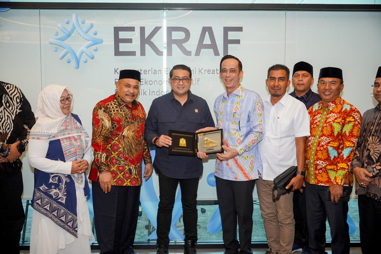Komisi VII DPRA Temui Menparekraf di Jakarta, Bahas Kemandirian Ekonomi Santri Aceh