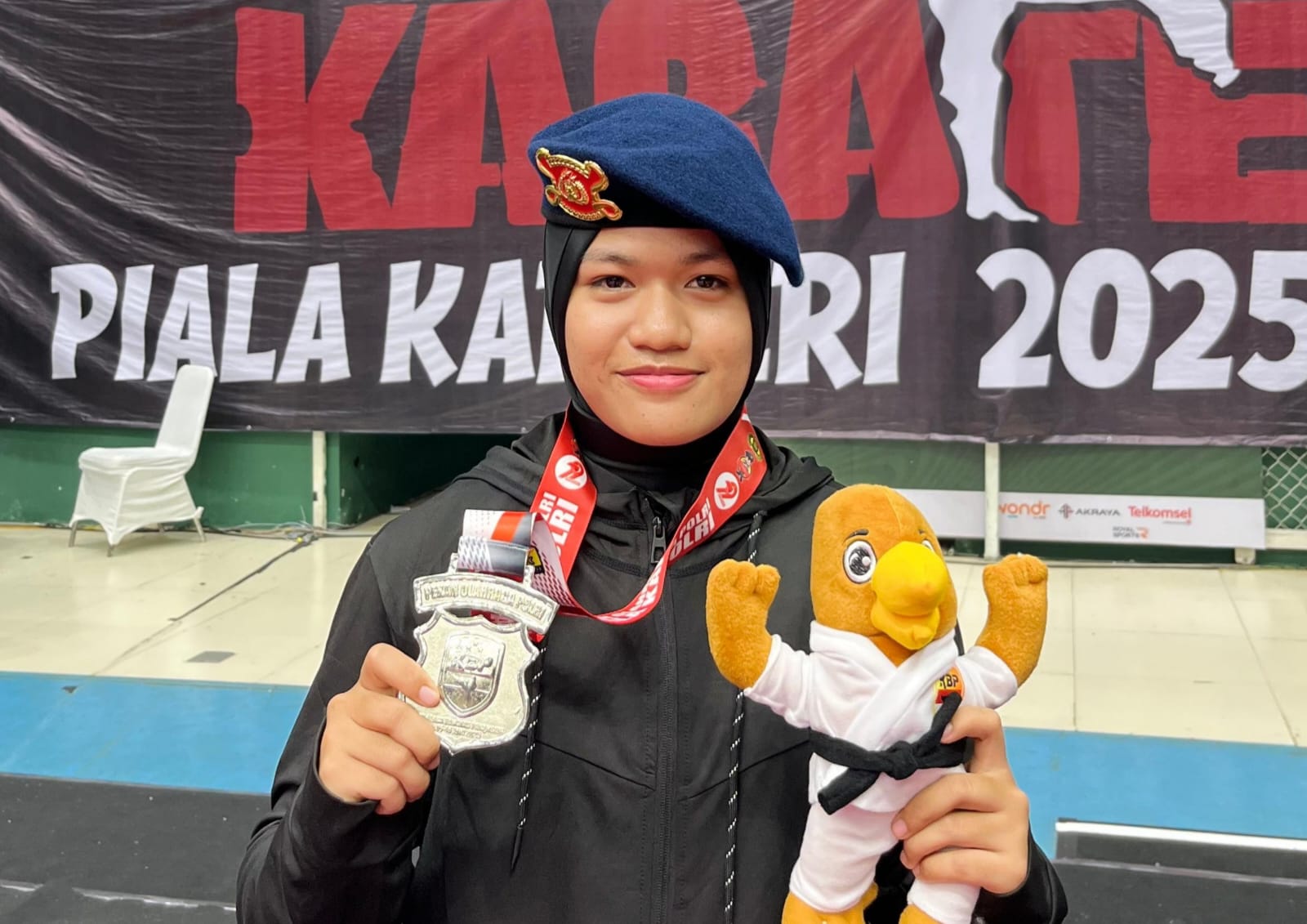 Polwan Polda Aceh Ini Raih Juara II Karate Piala Kapolri Tahun 2025