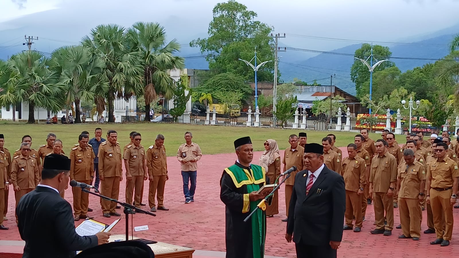 Muharram Lantik BJ Sekda Aceh Besar Sulaimi Plt Kadis Koperasi
