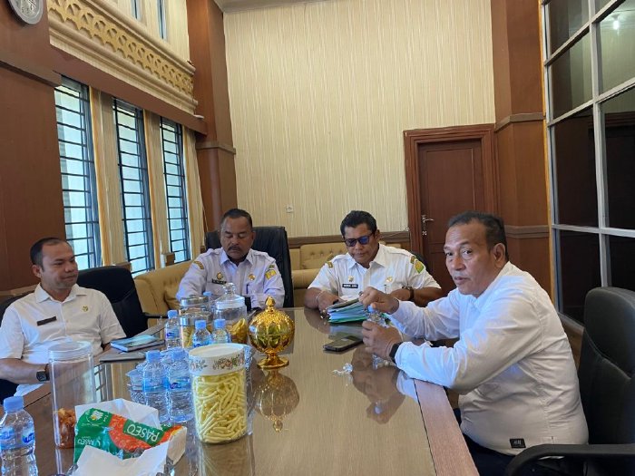 Sekda Aceh Besar Ikuti Sosialisasi SE Mendagri Terkait Pembentukan Satgas Kecamatan dan Pengembangan KDKMP